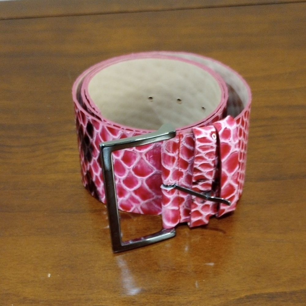 Mariella Burani Pink And Black Leather Snakeskin 3" Wide Belt, 32" - 35" - New!